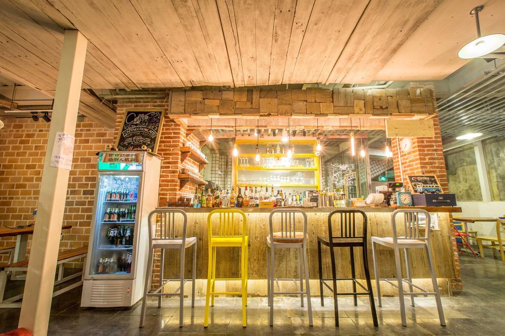 Hostel Marina Циндао Екстериор снимка